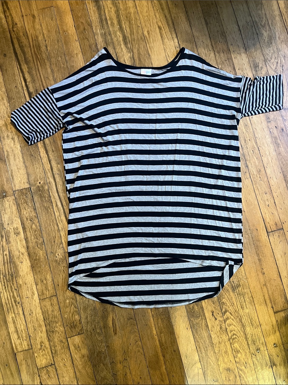 LuLaRoe Black and Gray Striped Short Sleeve Tee, Longer Back